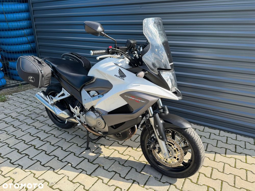 Honda VFR - 2