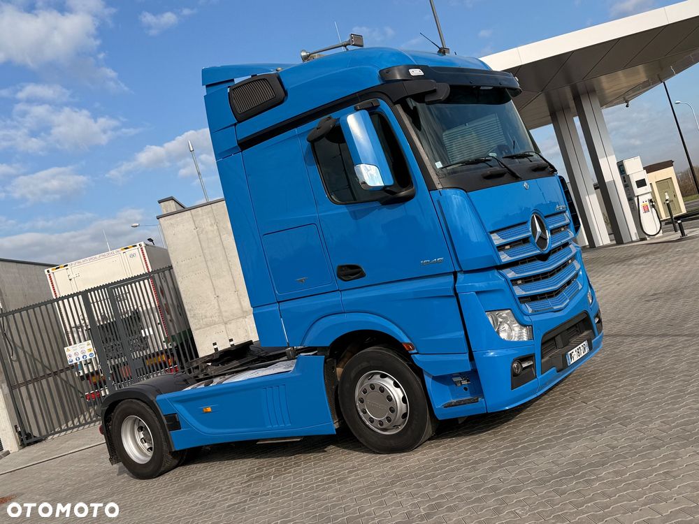 Mercedes-Benz ACTROS MP4 450/ sprowadzony/bez retardera/Euro6/Lodowka/2 zbiornika//Standart/2Lozka - 15