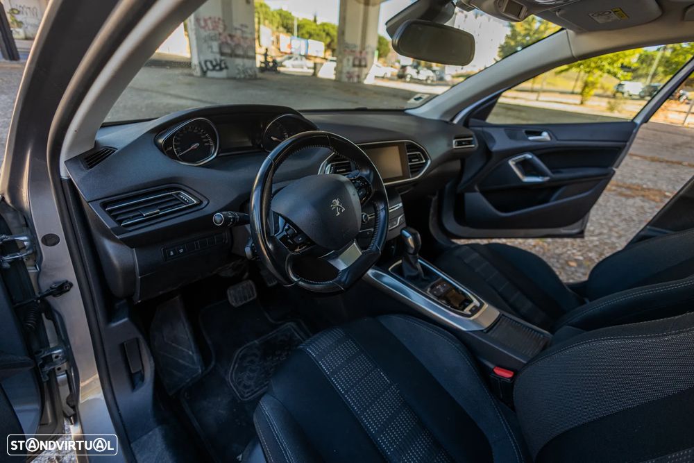 Peugeot 308 1.6 BlueHDi Allure EAT6 - 6