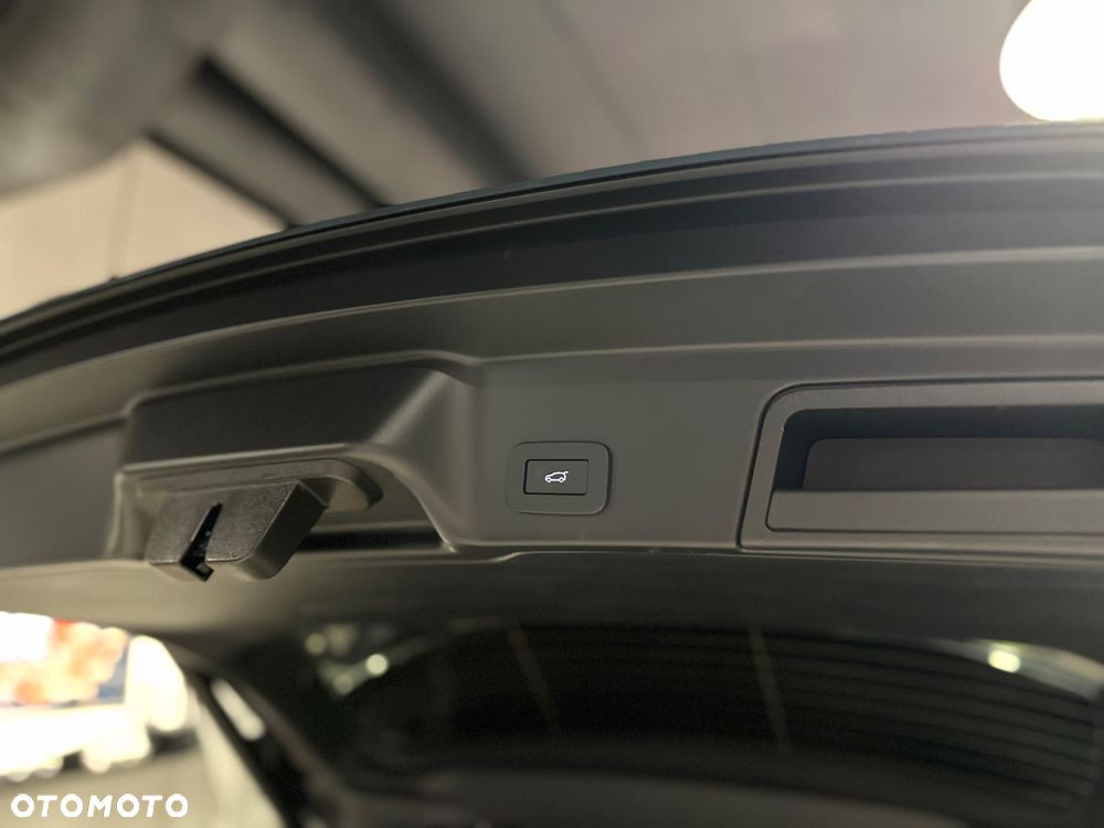 Land Rover Range Rover Evoque - 22