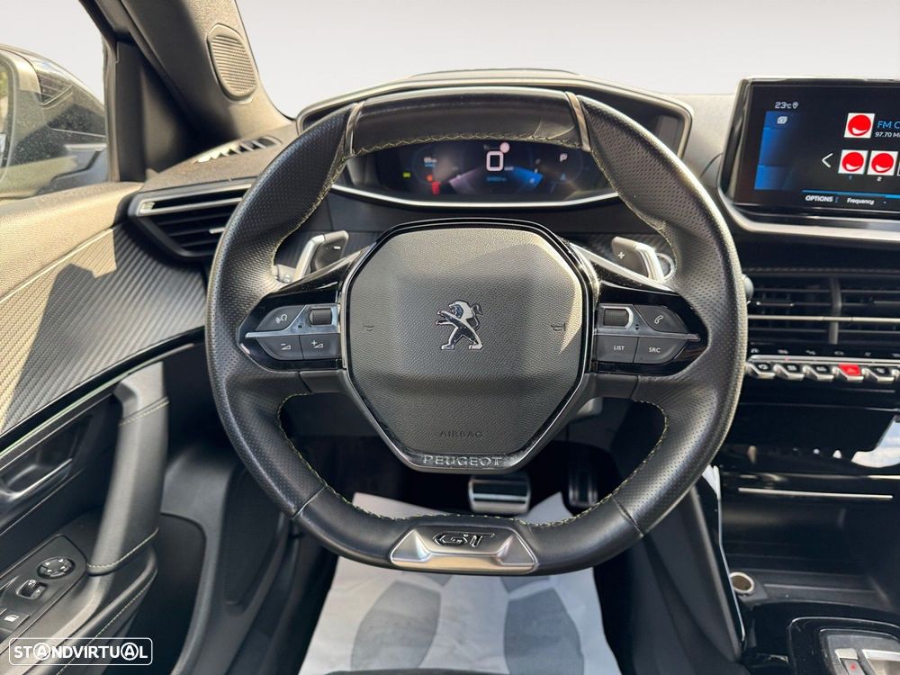 Peugeot 2008 1.5 BlueHDi GT EAT8 - 12