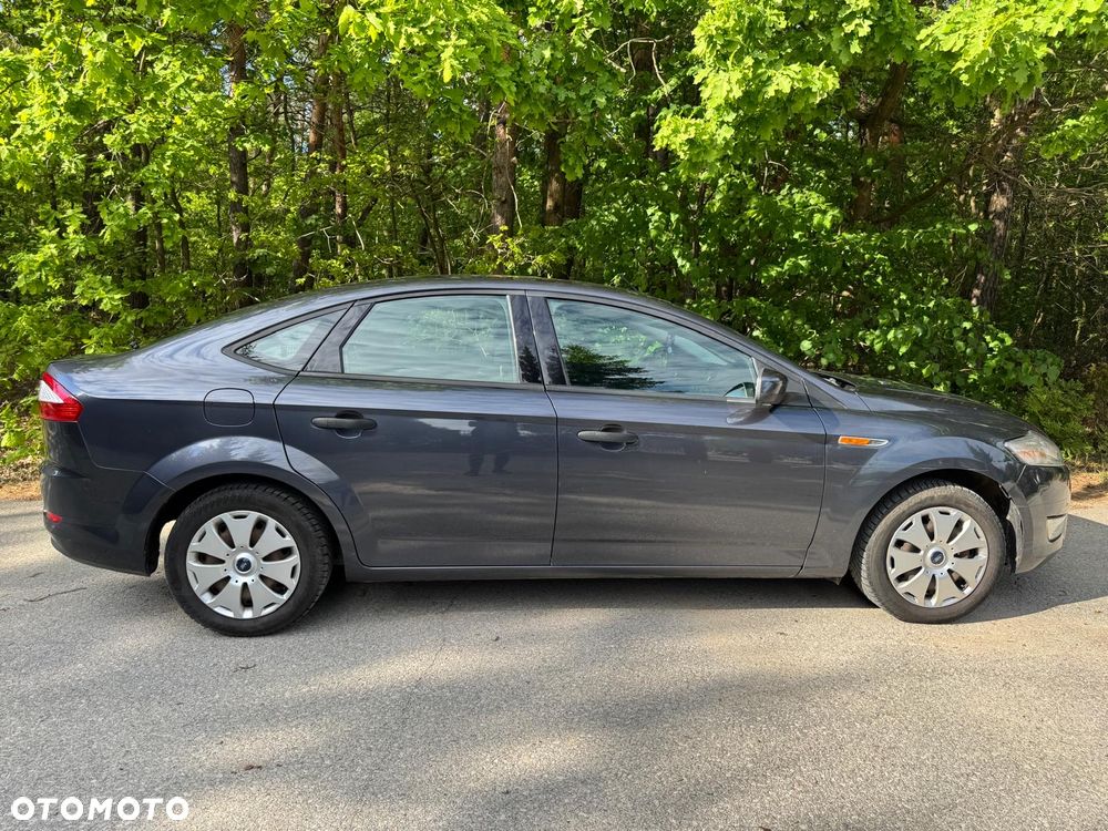 Ford Mondeo - 10