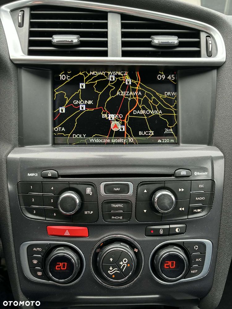 Citroën C4 HDi 90 Tendance - 11