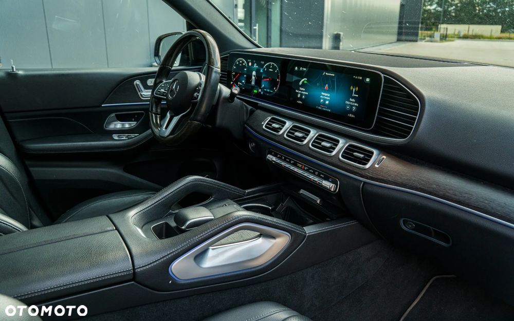 Mercedes-Benz GLE 300 d 4-Matic - 6