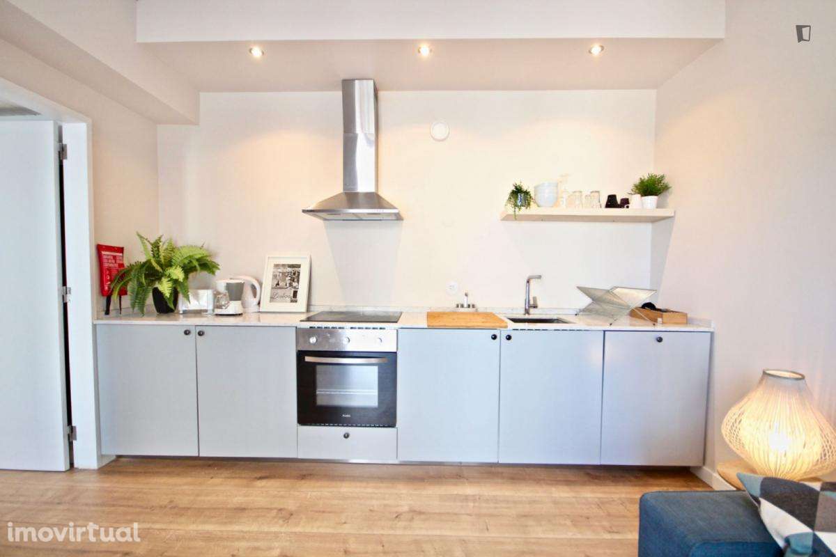 Apartamento com 1 quartos - localizado em Princípe Real Lisbon - Grande imagem: 4/17