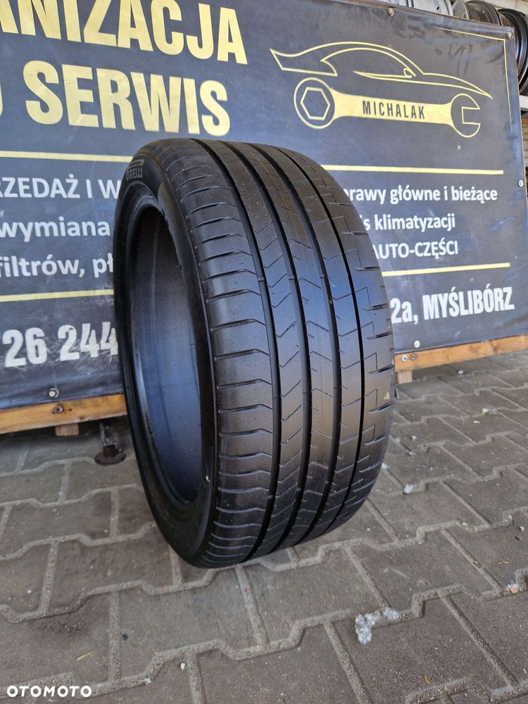 Opona letnia 255/40/19 Pirelli Pzero