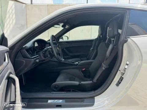 Porsche 911 (992) - 5