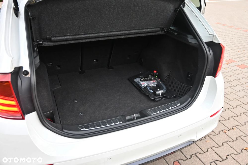 BMW X1 sDrive20d Sport Line - 39