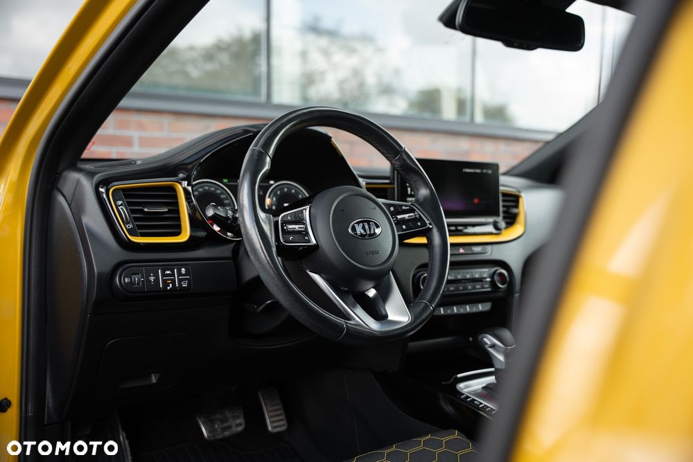 Kia XCeed 1.5 T-GDI OPF DCT7 PLATINUM - 24