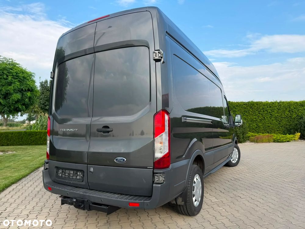 Ford Transit - 11