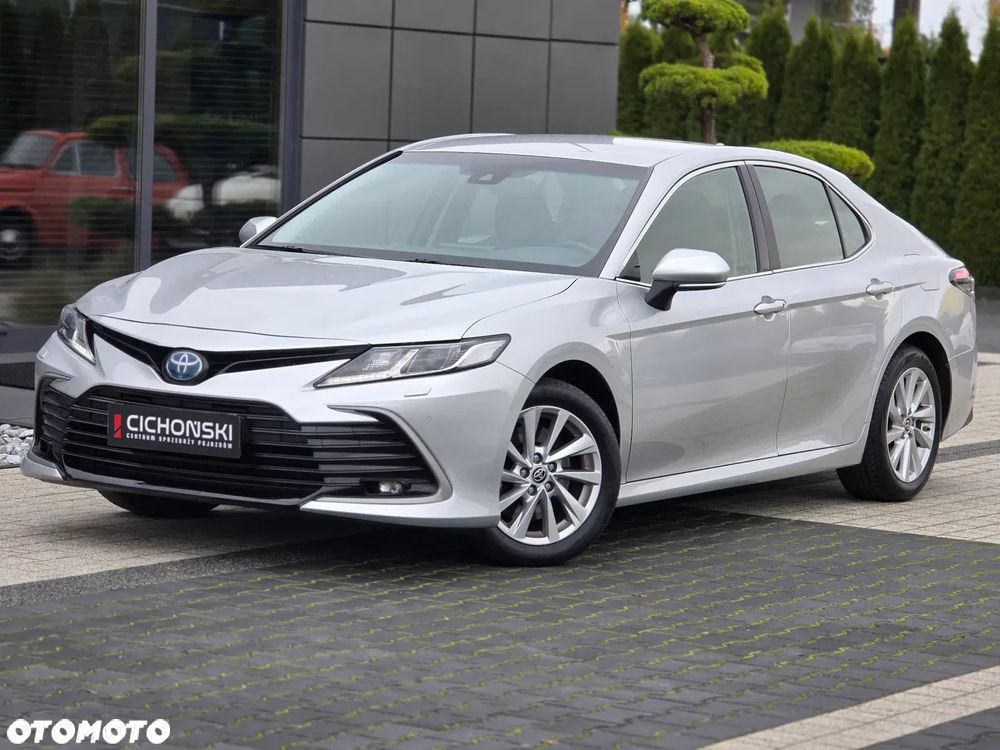 Toyota Camry 2.5 Hybrid Comfort CVT - 2