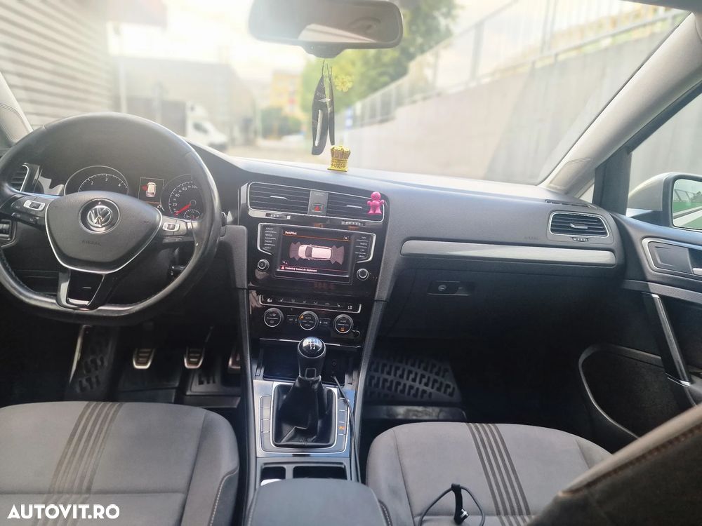 Volkswagen Golf 1.6 TDI BlueMotion Technology Allstar - 7