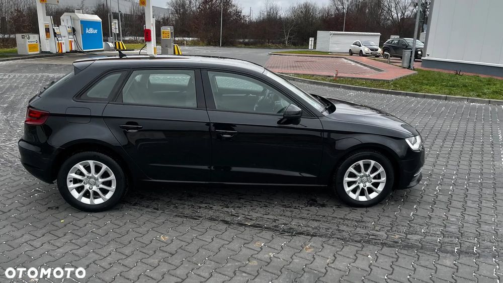 Audi A3 Sportback 1.6 TDI sport - 4