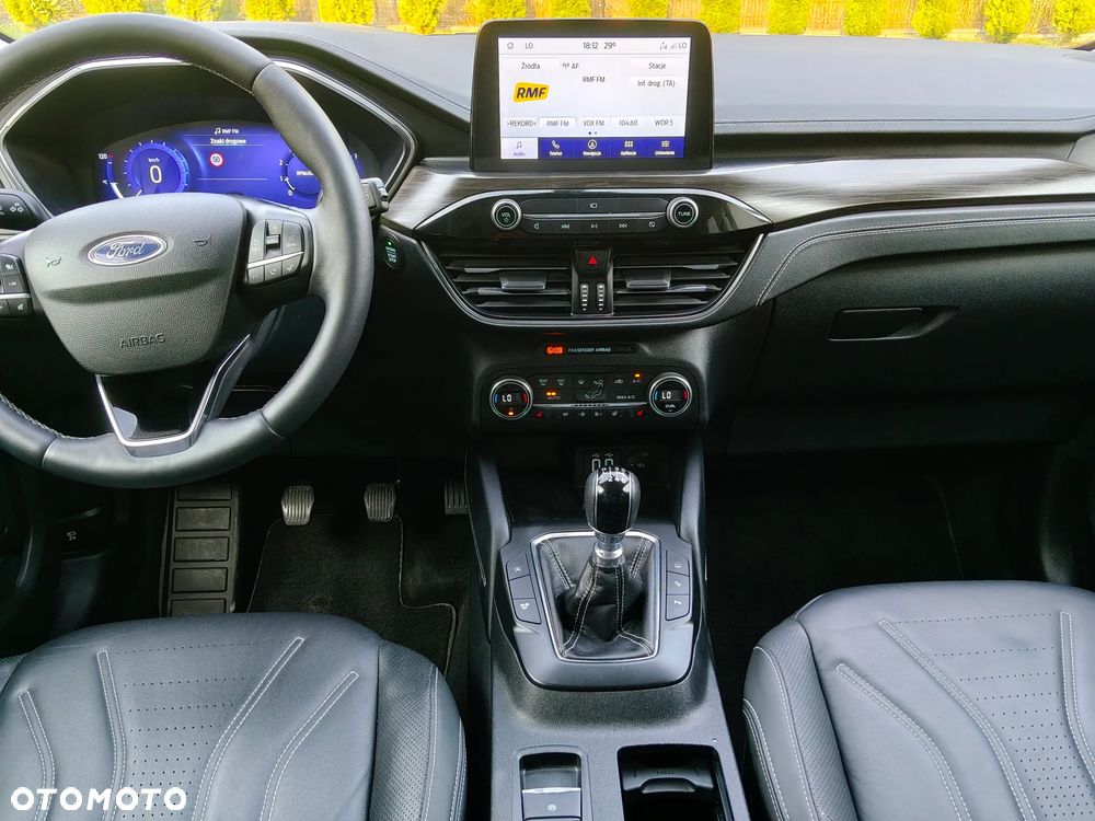 Ford Kuga - 18