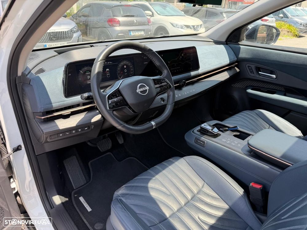 Nissan Ariya 63 kWh Evolve Carr. 22kW + Pack Sport - 9