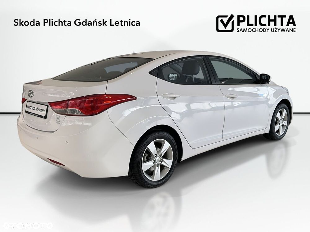 Hyundai Elantra 1.6 Classic + - 5