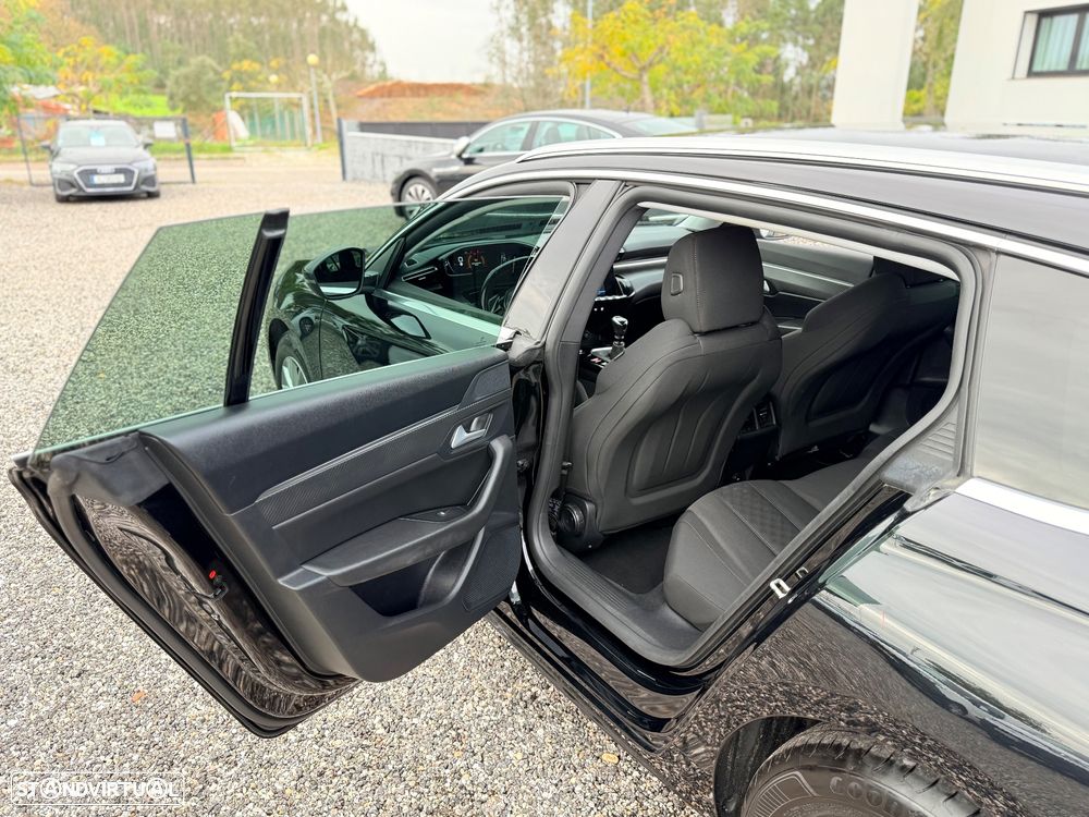 Peugeot 508 SW - 37