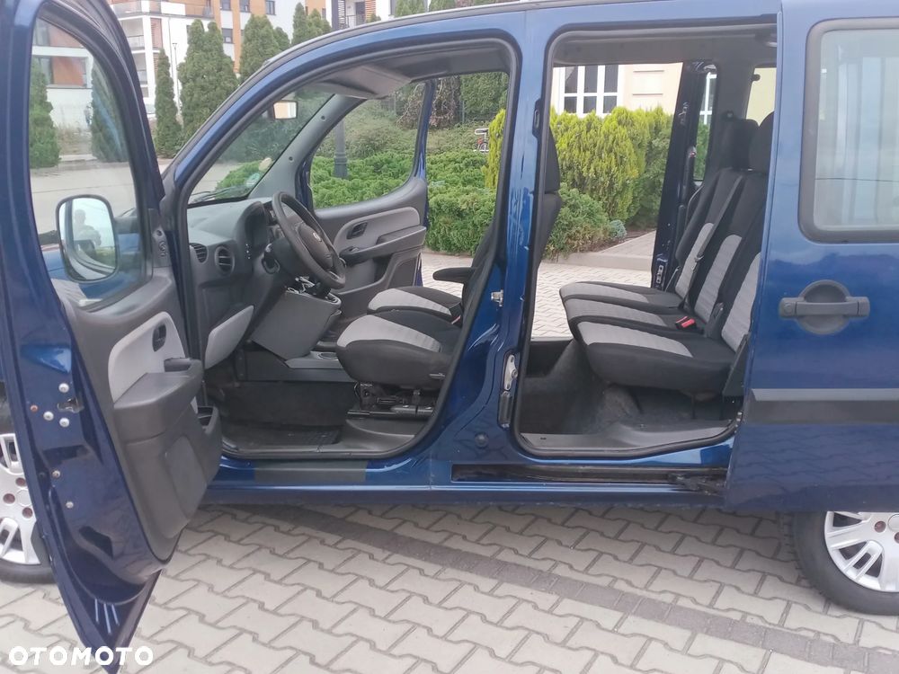 Fiat Doblo 1.9 JTD Family - 14