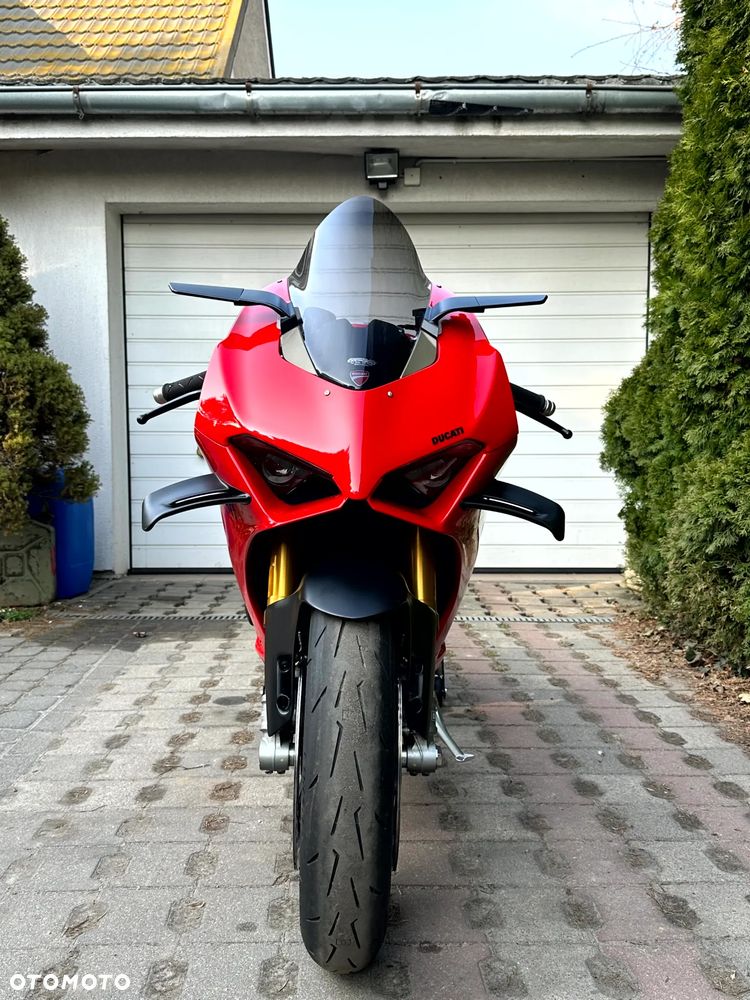 Ducati Panigale V4S - 2