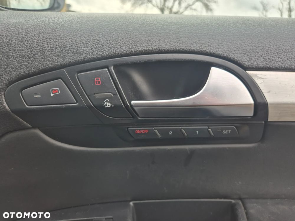 Audi Q7 3.0 TDI DPF quattro tiptronic - 31