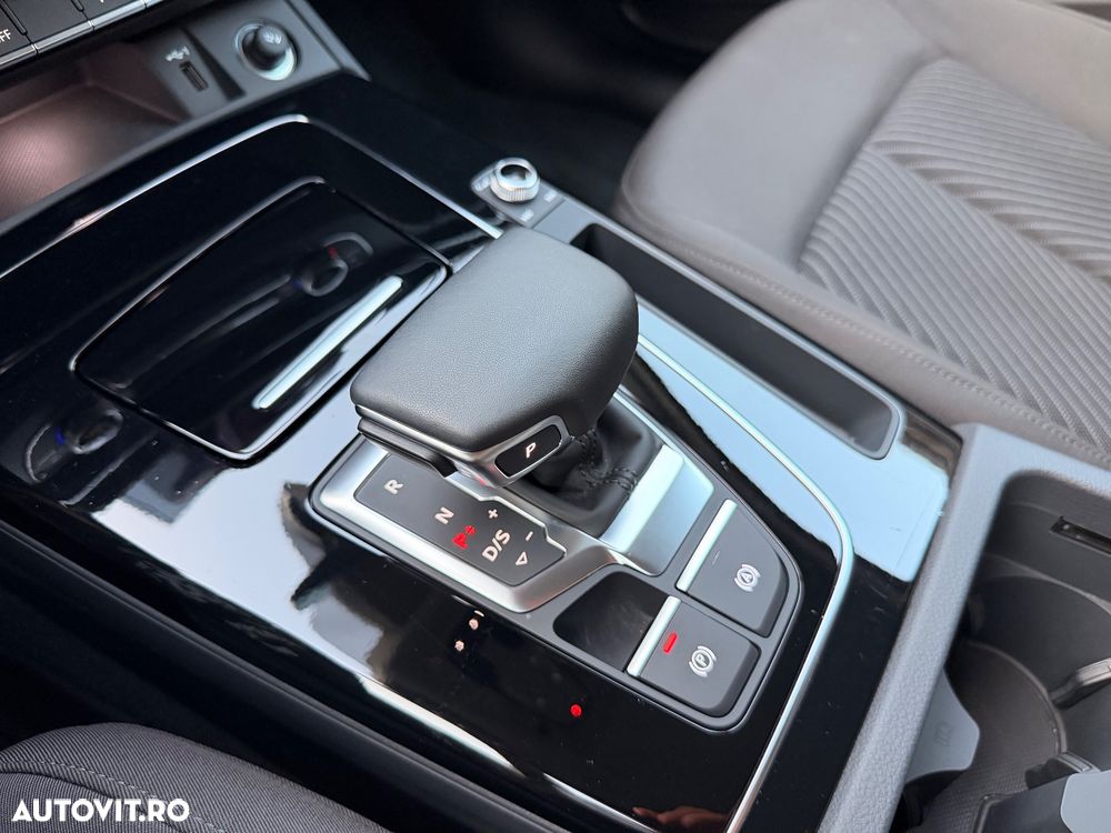 Audi Q5 40 TDI quattro S tronic MHEV S Line - 16