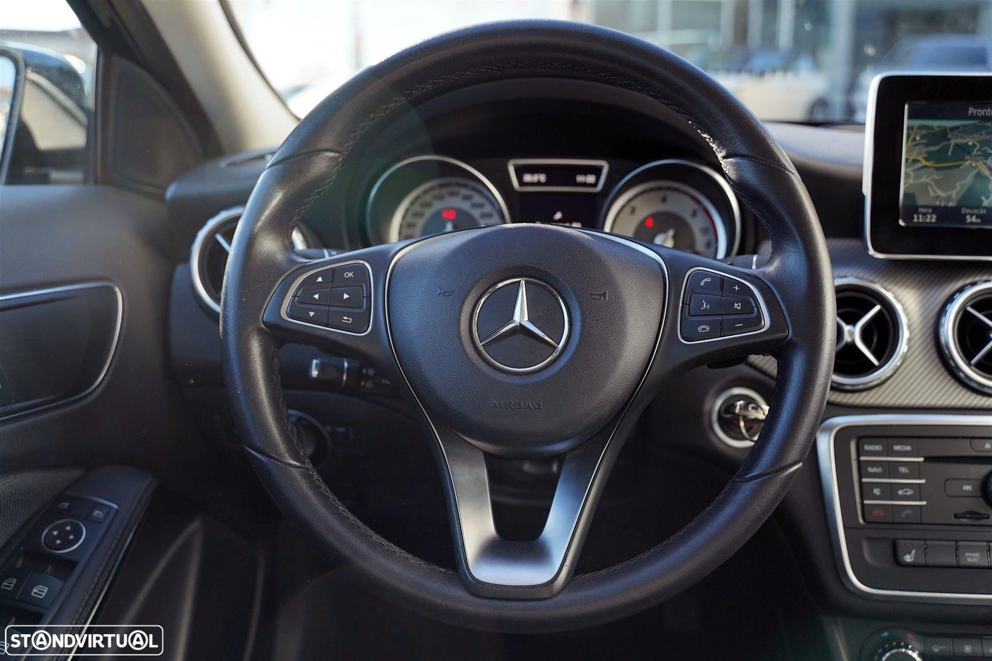 Mercedes-Benz GLA 220 CDi Urban - 18