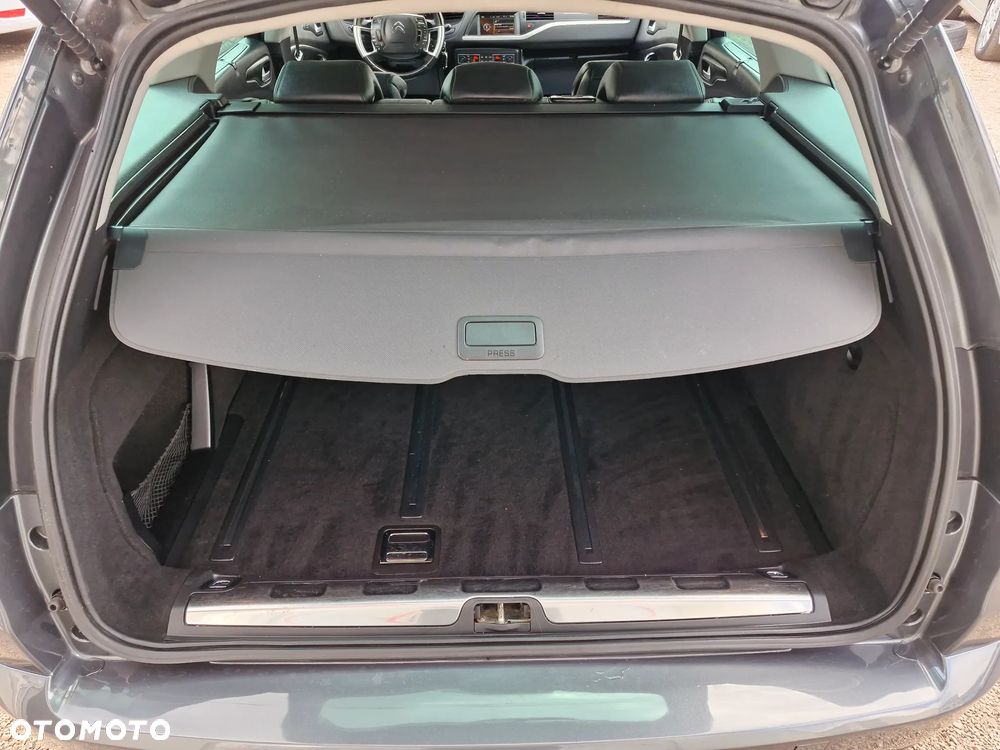 Citroën C5 Tourer HDi 165 FAP Exclusive - 25