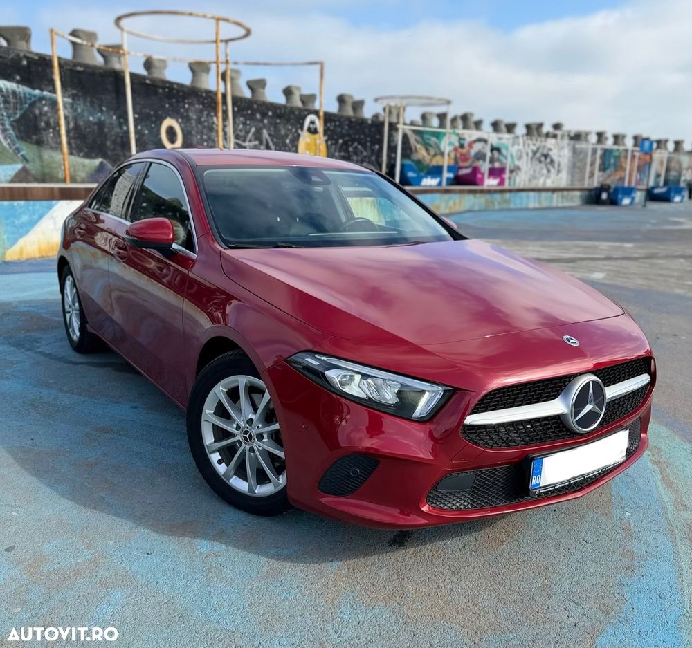 Mercedes-Benz A 180 d Sedan 8G-DCT - 30