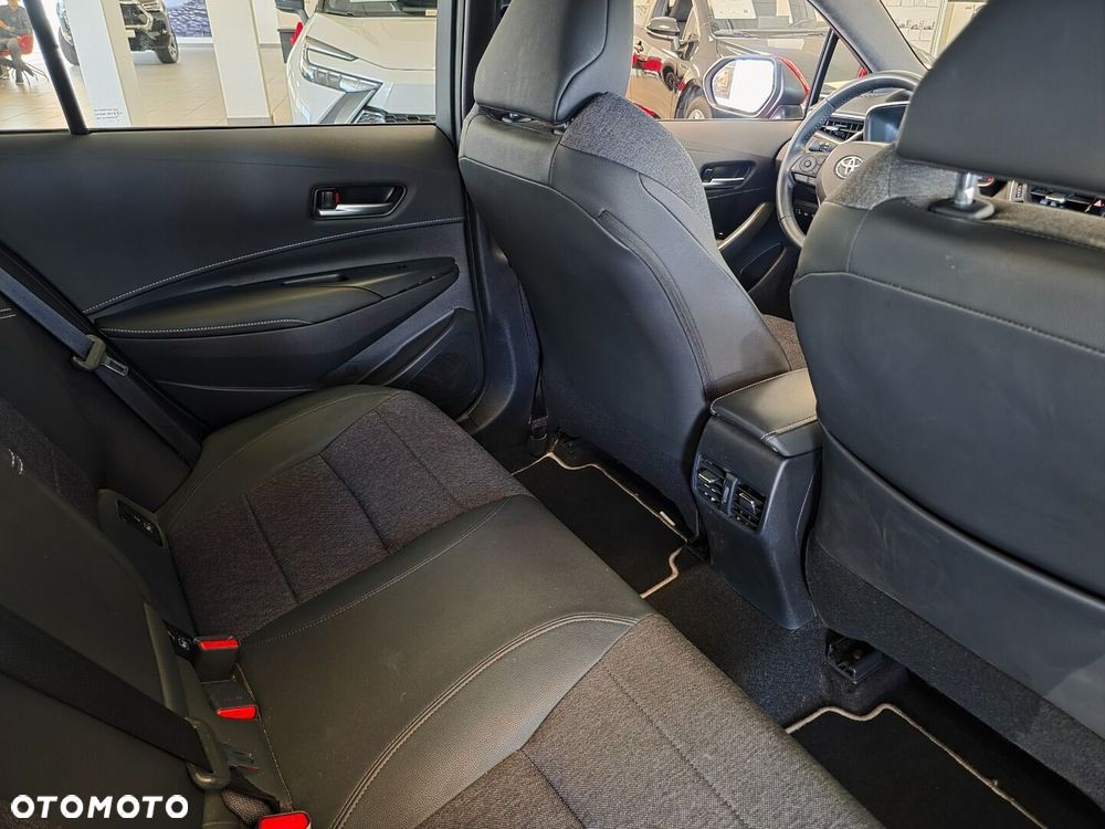Toyota Corolla 1.8 Hybrid Style - 30