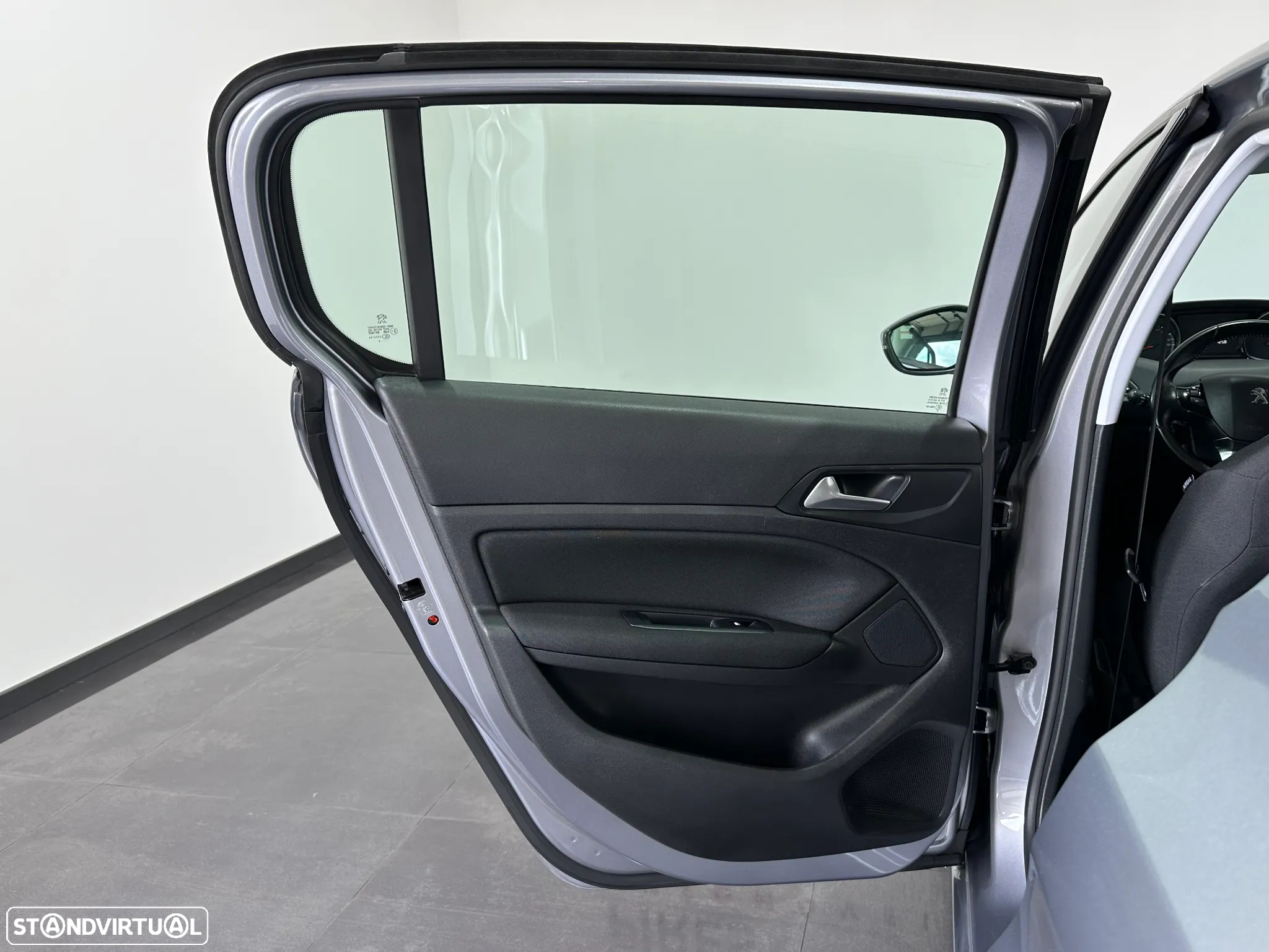 Peugeot 308 1.5 BlueHDi Style - 35