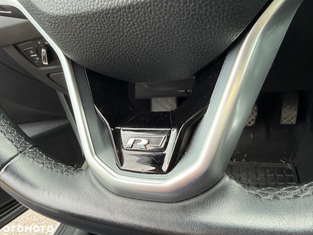 Volkswagen Passat 2.0 TDI Business DSG - 21