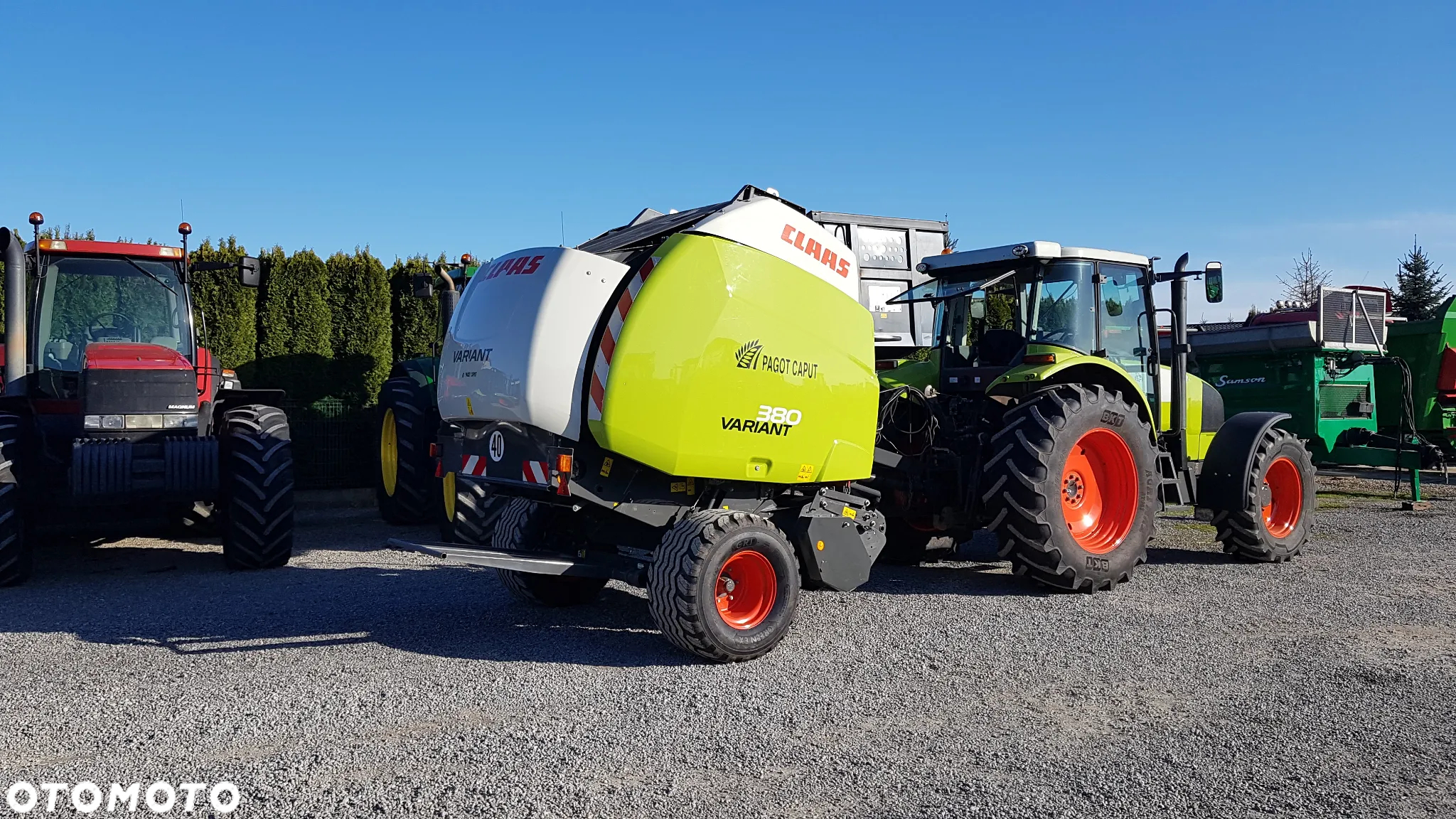Claas VARIANT 380 - 16