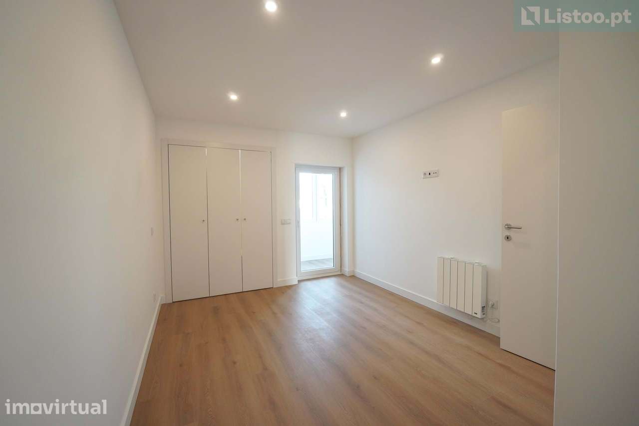 Apartamento T2 totalmente remodelado na Quinta da Bicuda - Grande imagem: 4/45