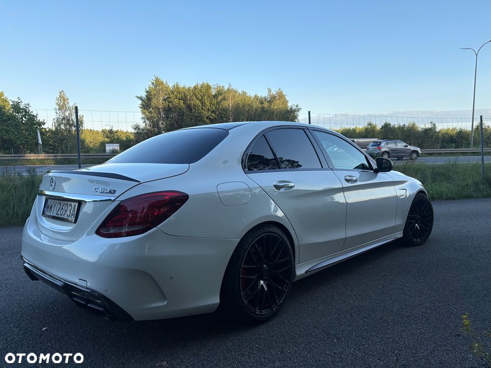 Mercedes-Benz Klasa C AMG 63 S - 3