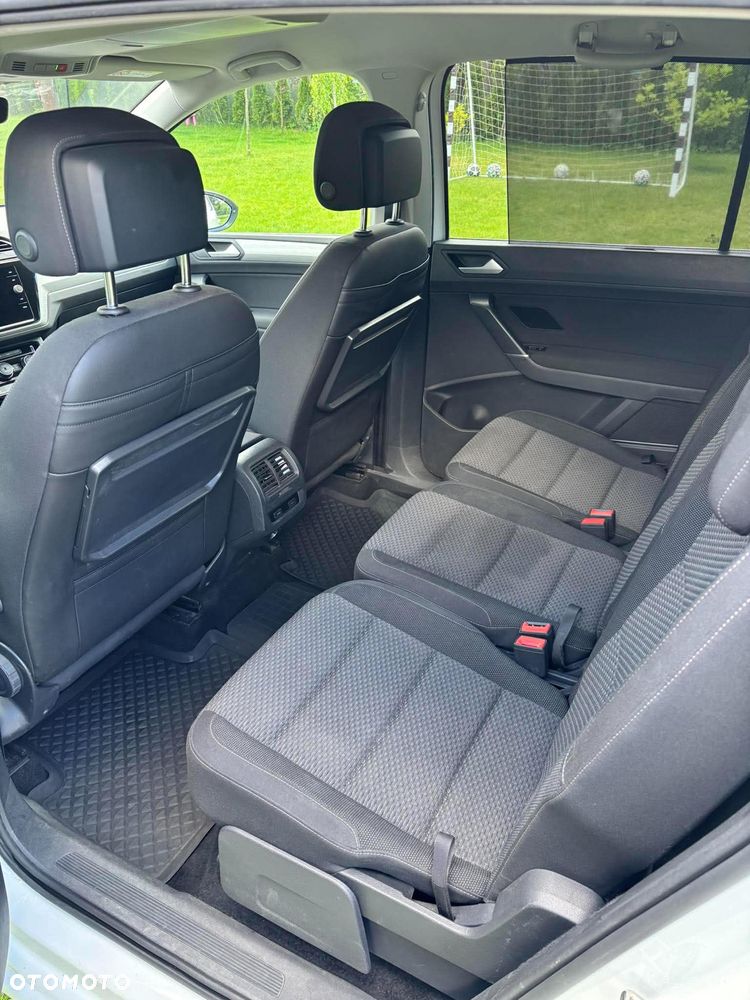 Volkswagen Touran 1.5 TSI EVO Comfortline DSG - 18