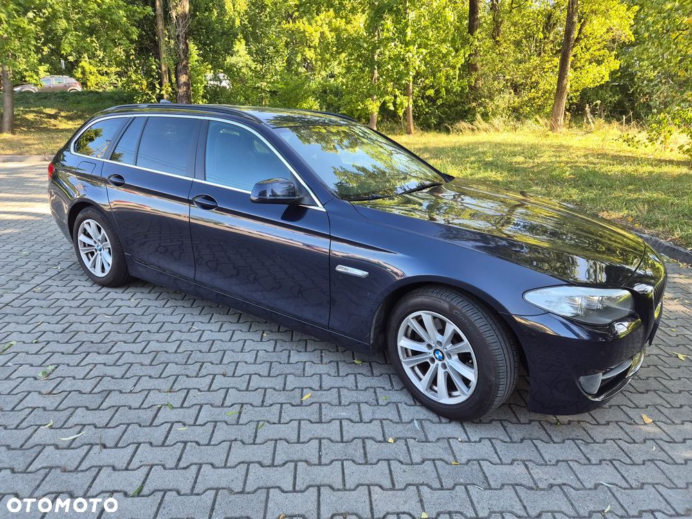 BMW Seria 5 520d - 8
