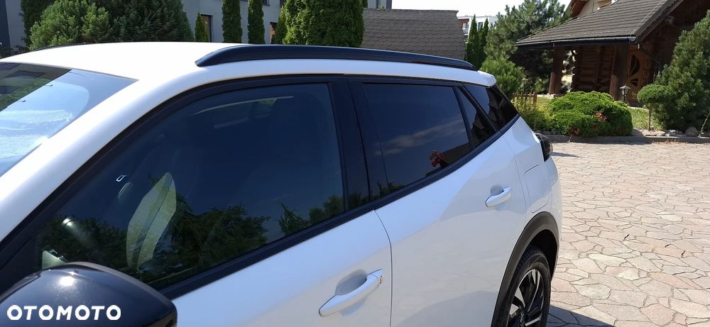 Peugeot 2008 1.5 BlueHDi Allure S&S EAT8 - 12
