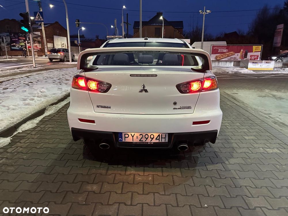Mitsubishi Lancer Evolution GSR - 8