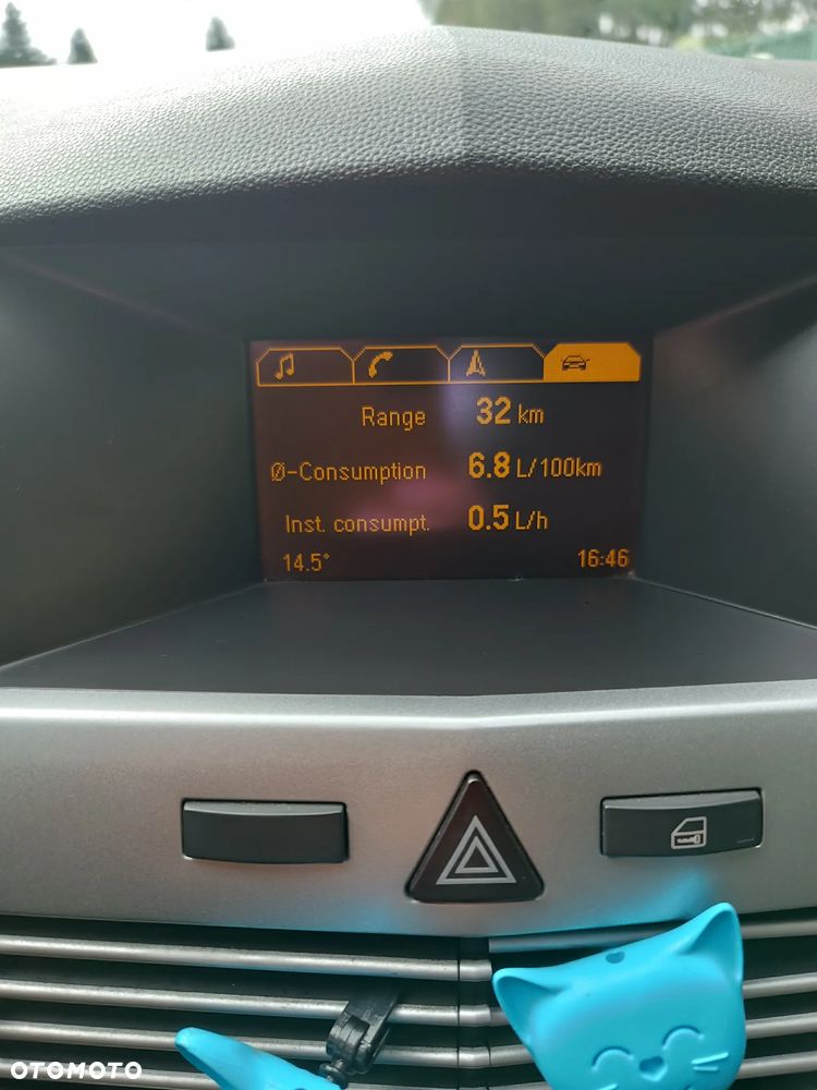 Opel Astra 1.7 CDTI Cosmo - 18