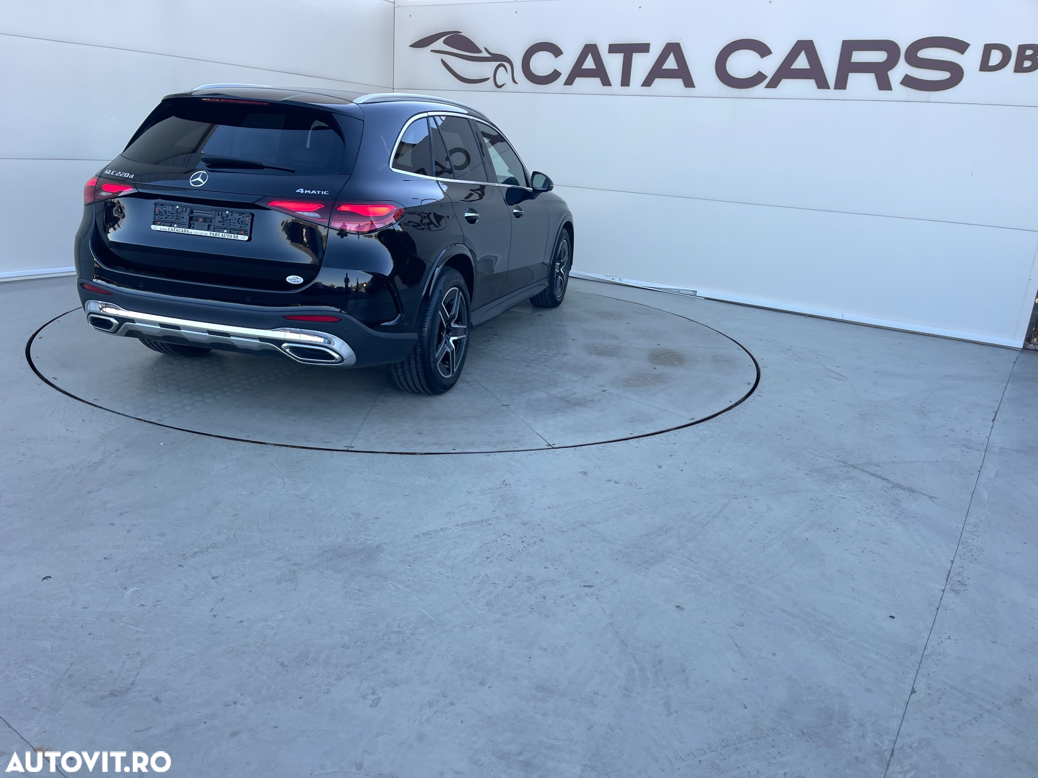 Mercedes-Benz GLC 220 d 4Matic 9G-TRONIC AMG Line Advanced - 16