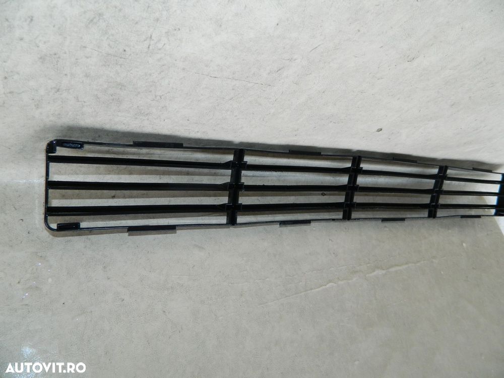 Grila intre proiectoare, Ford Focus, 98-01, 98AB-A0180A58-AEW - 4