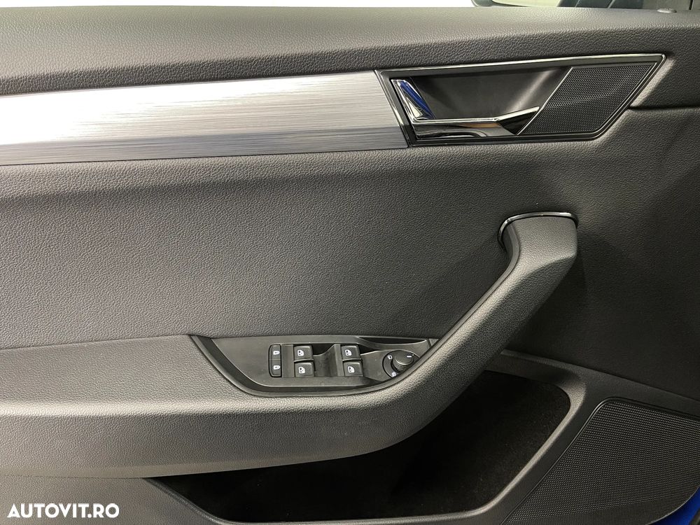 Skoda Superb 2.0 TDI DSG Ambition - 24