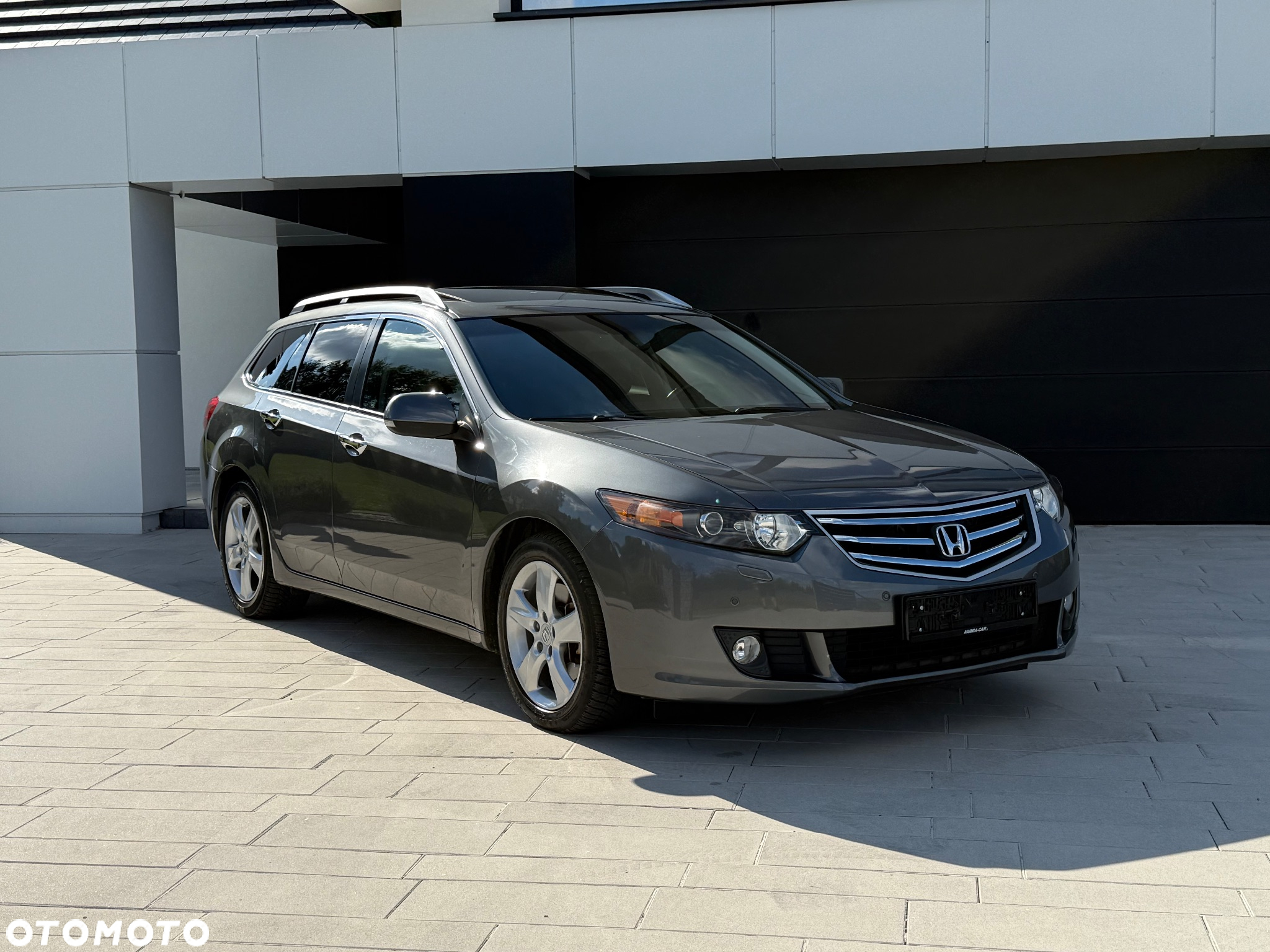 Honda Accord Tourer 2.4 Automatik Executive - 29