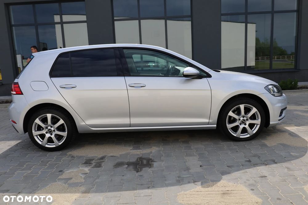 Volkswagen Golf 1.0 TSI (BlueMotion Technology) Comfortline - 37