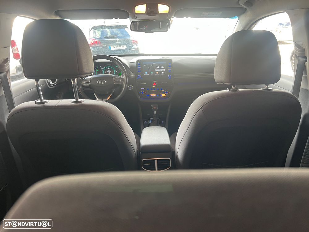 Hyundai Ioniq 1.6 GDI HEV Hybrid Tech - 16