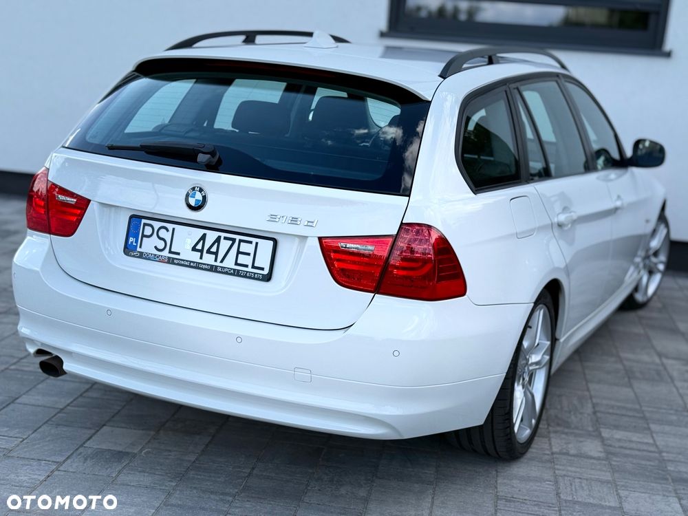 BMW Seria 3 318d DPF - 23