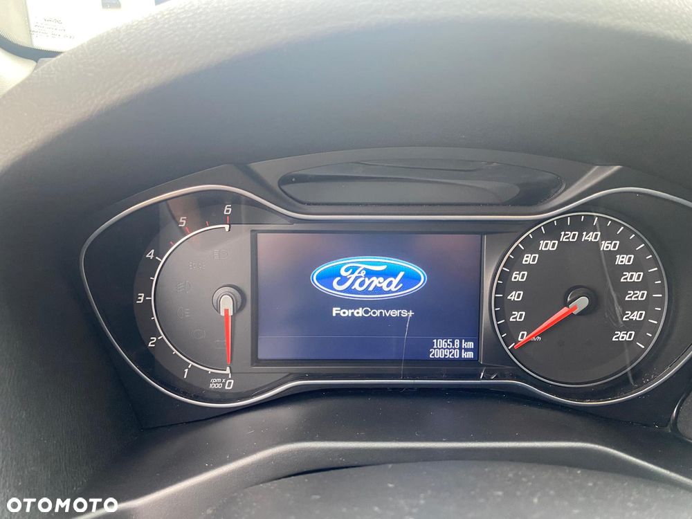Ford Mondeo 2.0 TDCi Champions Edition - 38