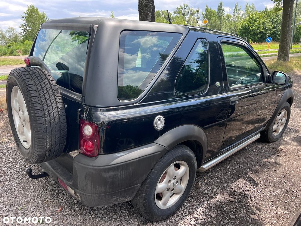 Land Rover Freelander 2.0 D - 6