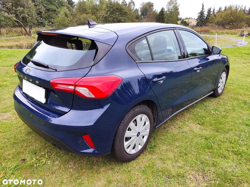 Ford Focus 1.0 EcoBoost Trend Edition - 5
