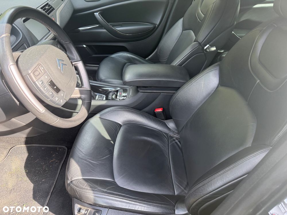 Citroën C5 Tourer 3.0 V6 Exclusive - 4